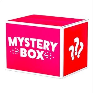 Women’s Tops mystery box size Large